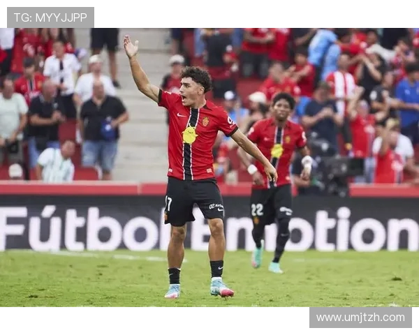 巴萨 120 万欧出售青训中卫至萨格勒布 含 20% 分成 + 回购权 巴萨 120 万欧出售青训中卫至萨格勒布 含 20% 分成 + 回购权