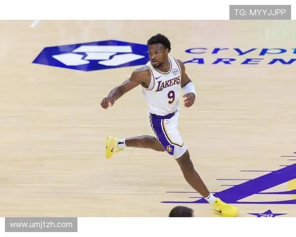 田忌赛马新解:布朗尼与乔丹新秀三分命中数背后的时代博弈 田忌赛马新解:布朗尼与乔丹新秀三分命中数背后的时代博弈